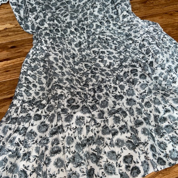 NWT LoveShackFancy LSF Floreen dress in warm grey size XS - Picture 8 of 16